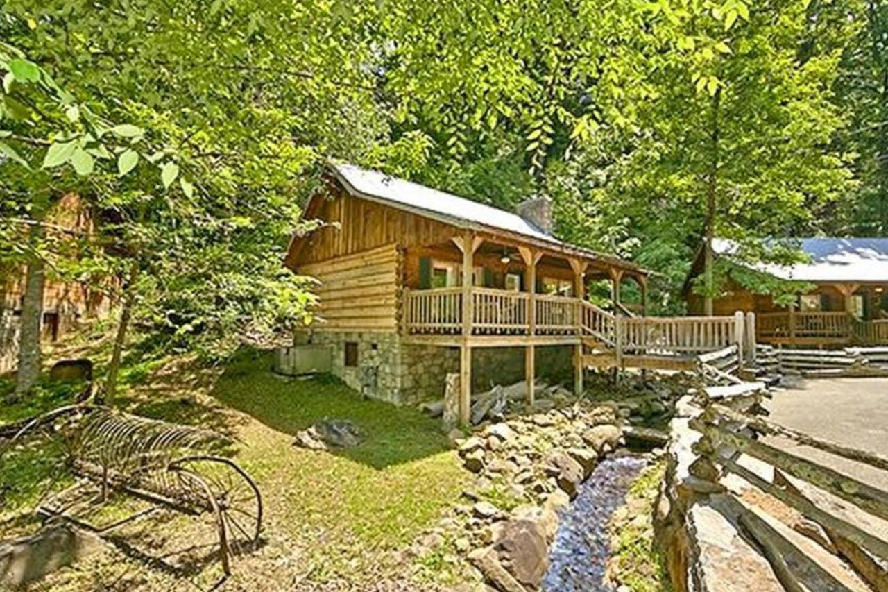 Bear Hugs Βίλα Pigeon Forge Εξωτερικό φωτογραφία